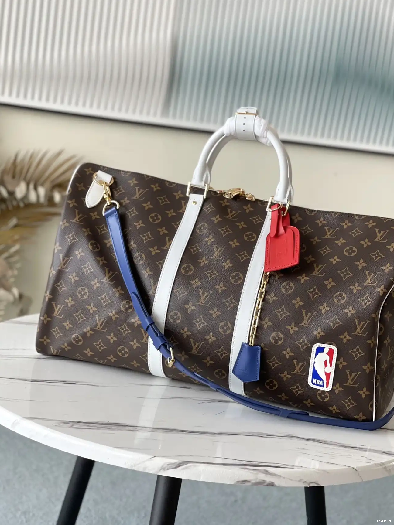 KEEPALL VUITTON LVXNBA LOUIS 55 BASKETBALL 0518